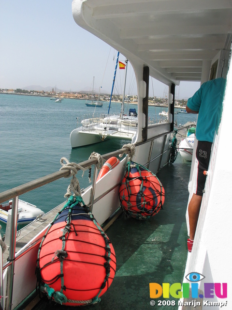 27960 Ferry to Isla de Los Lobos